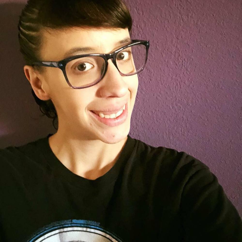 Meet your Posher, Ashley